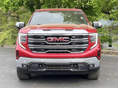Volcanic Red Tintcoat 2025 GMC Sierra 1500 SLT