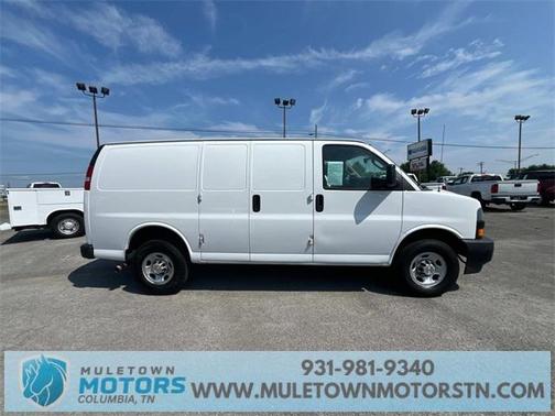 2022 Chevrolet Express 2500 RWD 2500 Regular Wheelbase WT