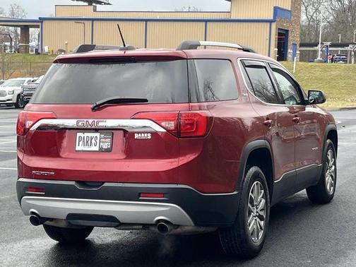 2019 GMC Acadia SLE-2