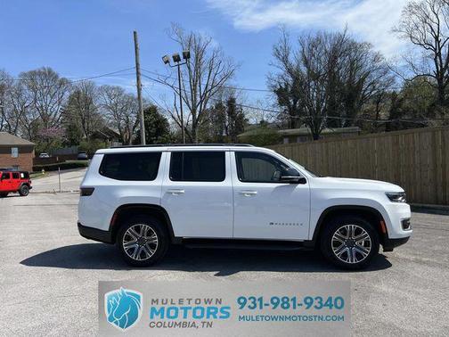 Bright White Clearcoat 2024 Jeep Wagoneer Series II 4x2