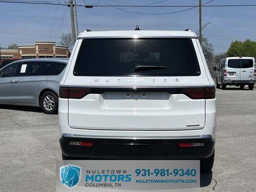 Bright White Clearcoat 2024 Jeep Wagoneer Series II 4x2