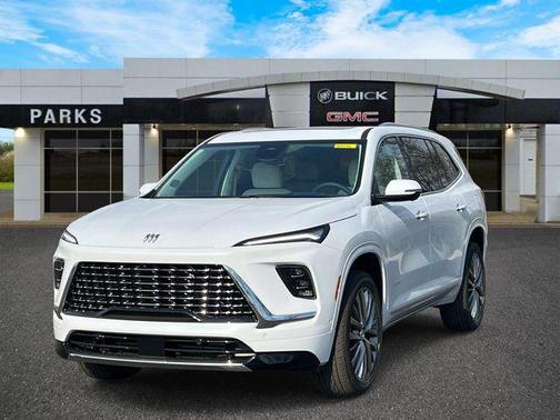 iridescent white tricoat 2026 Buick Enclave Avenir FWD