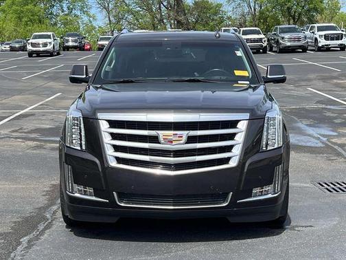 2016 Cadillac Escalade Luxury