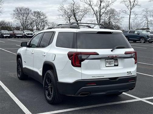 2022 GMC Acadia AT4