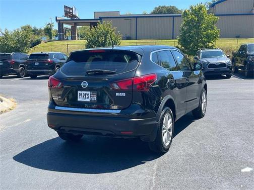 2018 Nissan Rogue Sport S