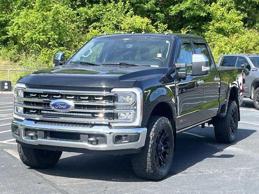 Agate Black Metallic 2024 Ford F-250 Lariat