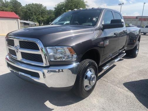 2018 RAM 3500 Tradesman Crew Cab 4x4 8' Box