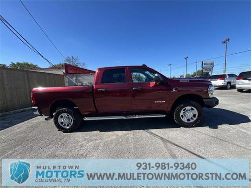 2020 RAM 2500 Tradesman Crew Cab 4X4 6'4' Box