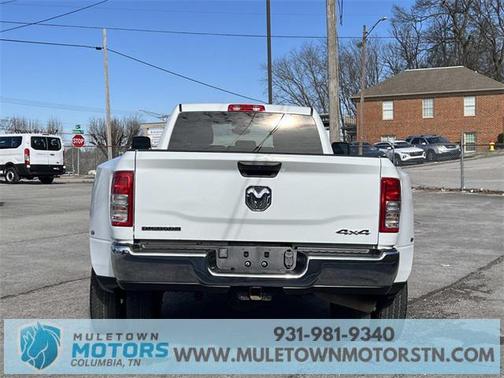 2024 RAM 3500 Big Horn Crew Cab 4x4 8' Box