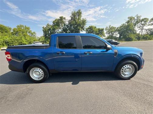 2024 Ford Maverick XL