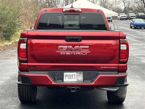 2025 GMC Canyon Denali