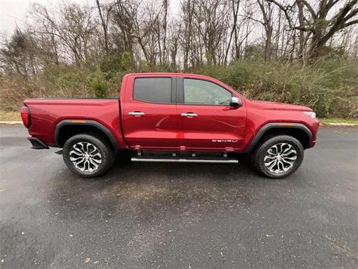 2025 GMC Canyon Denali