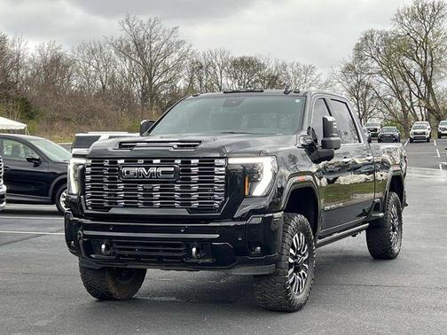Onyx Black 2025 GMC Sierra 3500 Denali