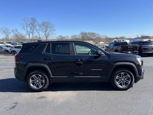 2025 GMC Terrain AWD Elevation