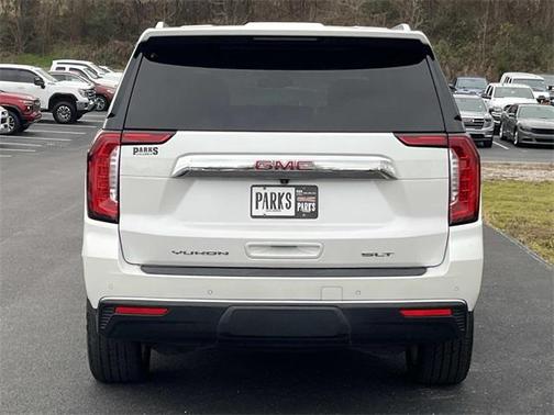 2022 GMC Yukon SLT