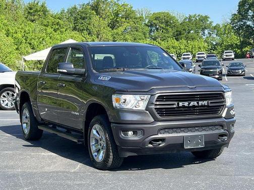 Granite Crystal Metallic Clearcoat 2020 RAM 1500 Big Horn/Lone Star