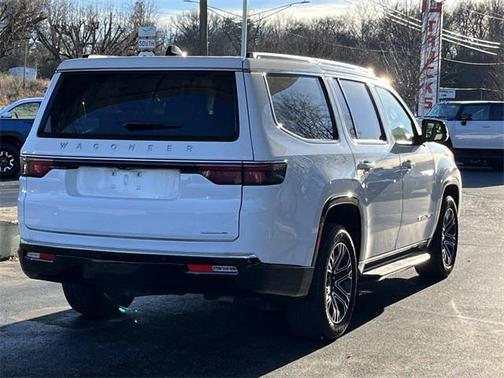 2024 Jeep Wagoneer Series II 4x2