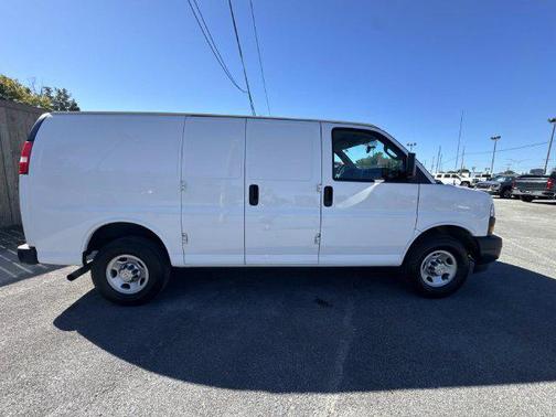 Summit White 2023 Chevrolet Express 2500 Work Van