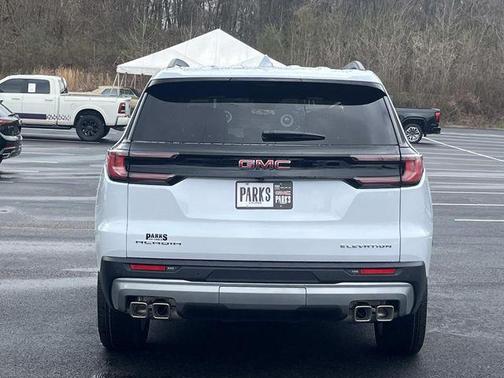2026 GMC Acadia Elevation FWD