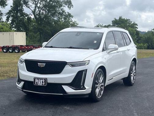 Crystal White Tricoat 2020 Cadillac XT6 Sport AWD