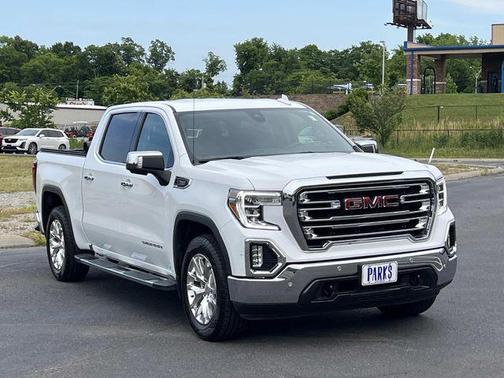 Summit White 2021 GMC Sierra 1500 SLT