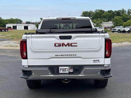 Summit White 2021 GMC Sierra 1500 SLT