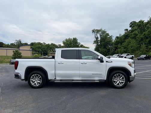 Summit White 2021 GMC Sierra 1500 SLT