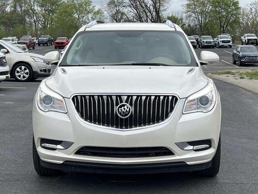 White Diamond Tricoat 2015 Buick Enclave Leather