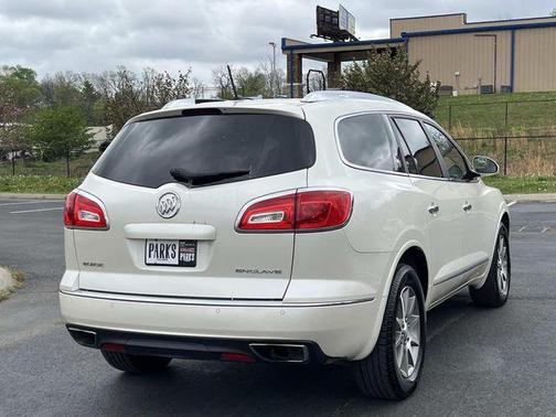 White Diamond Tricoat 2015 Buick Enclave Leather