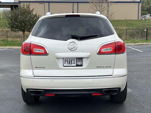 White Diamond Tricoat 2015 Buick Enclave Leather