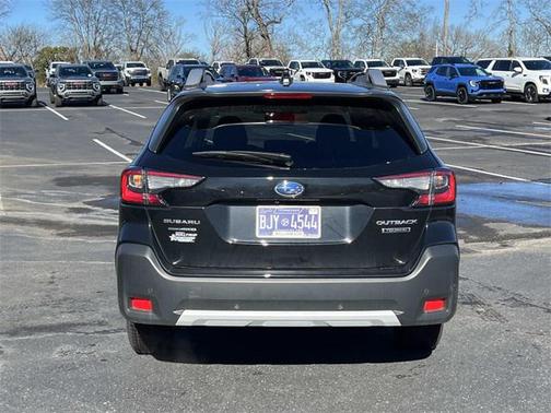 2024 Subaru Outback Touring