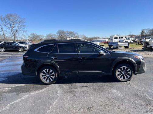 2024 Subaru Outback Touring