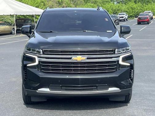 Black 2023 Chevrolet Suburban LT