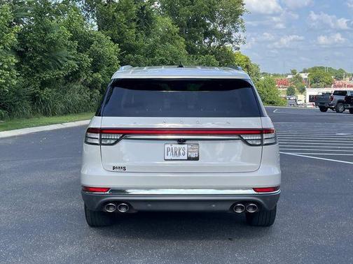 Ceramic Pearl Metallic Tri-Coat 2022 Lincoln Aviator Reserve