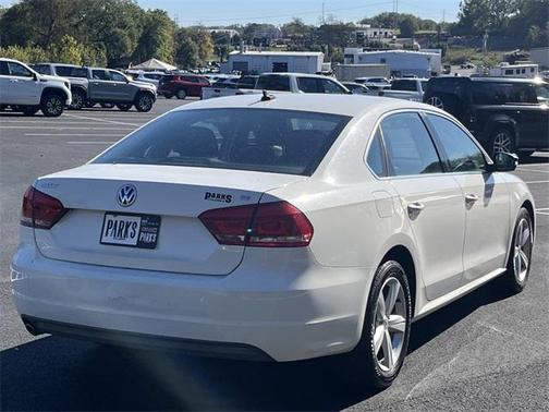 2013 Volkswagen Passat 2.5 SE