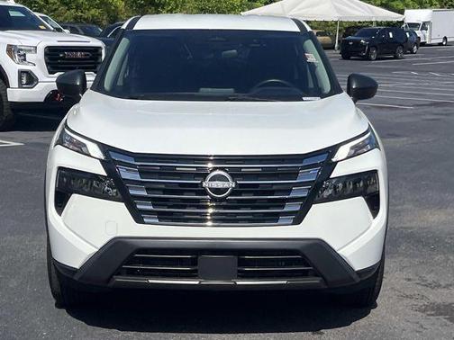 Glacier White 2025 Nissan Rogue S