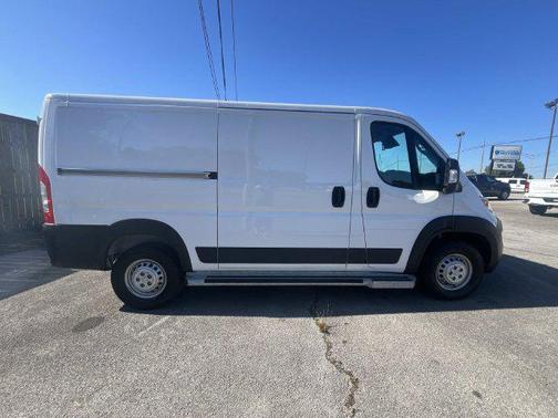 Bright White Clearcoat 2025 RAM ProMaster 2500 Tradesman