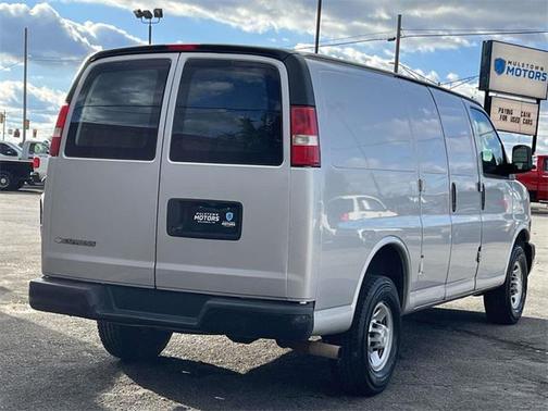 2018 Chevrolet Express 2500 Work Van