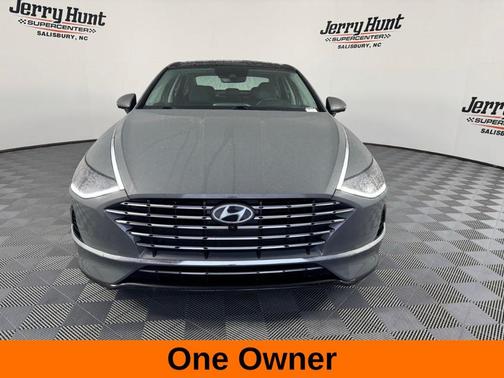 2023 Hyundai SONATA Hybrid Limited