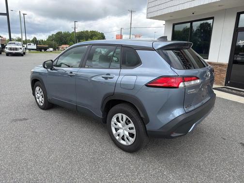 CELESTITE 2024 Toyota Corolla Cross L