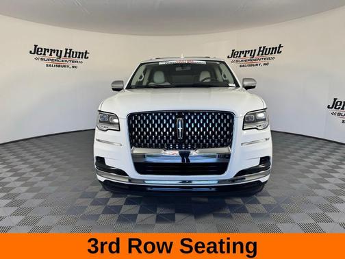 2024 Lincoln Navigator Black Label