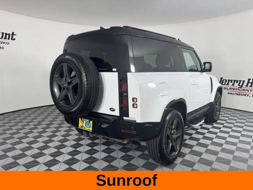 2023 Land Rover Defender 90 X-Dynamic SE