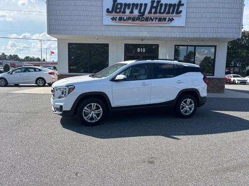 2023 GMC Terrain SLE