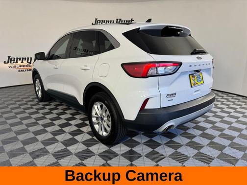 2021 Ford Escape SE