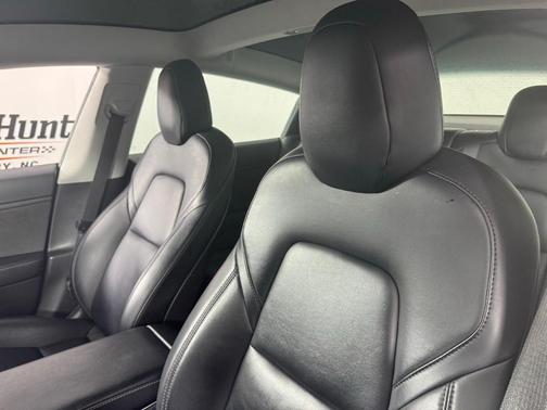 2020 Tesla Model 3 Performance