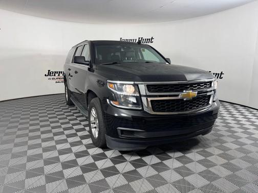 2017 Chevrolet Suburban LT