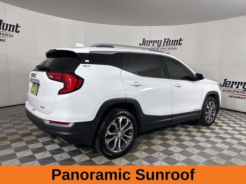 2020 GMC Terrain SLT