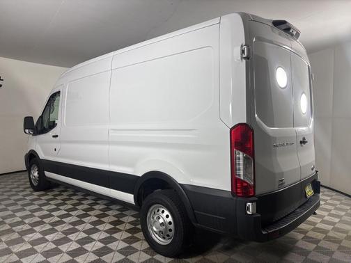 Oxford White 2023 Ford Transit-250 Base