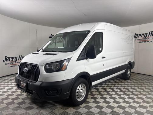 Oxford White 2023 Ford Transit-250 Base