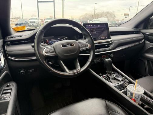 2022 Jeep Compass Altitude